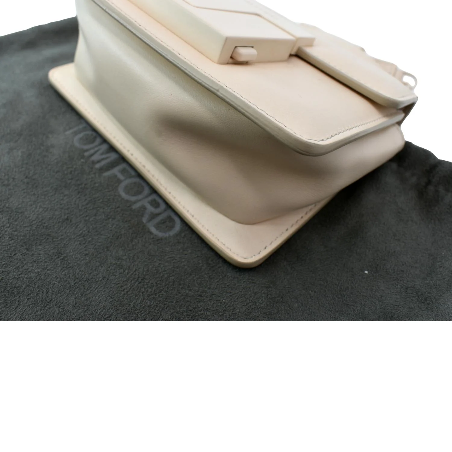 TOM FORD T Clasp Small Leather Shoulder Bag Beige - Image 7