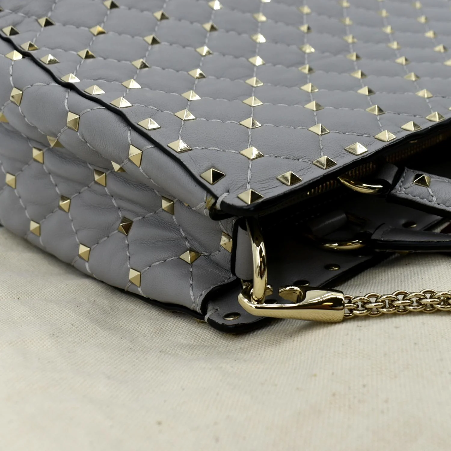 VALENTINO Rockstud Spike Quilted Leather Tote Crossbody Bag Grey - Image 5