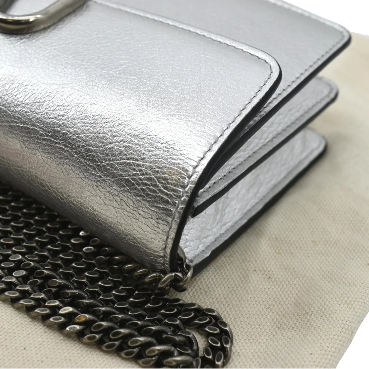 VALENTINO VLogo Signature Metallic Leather Wallet On Chain Crossbody Bag Silver - Image 5