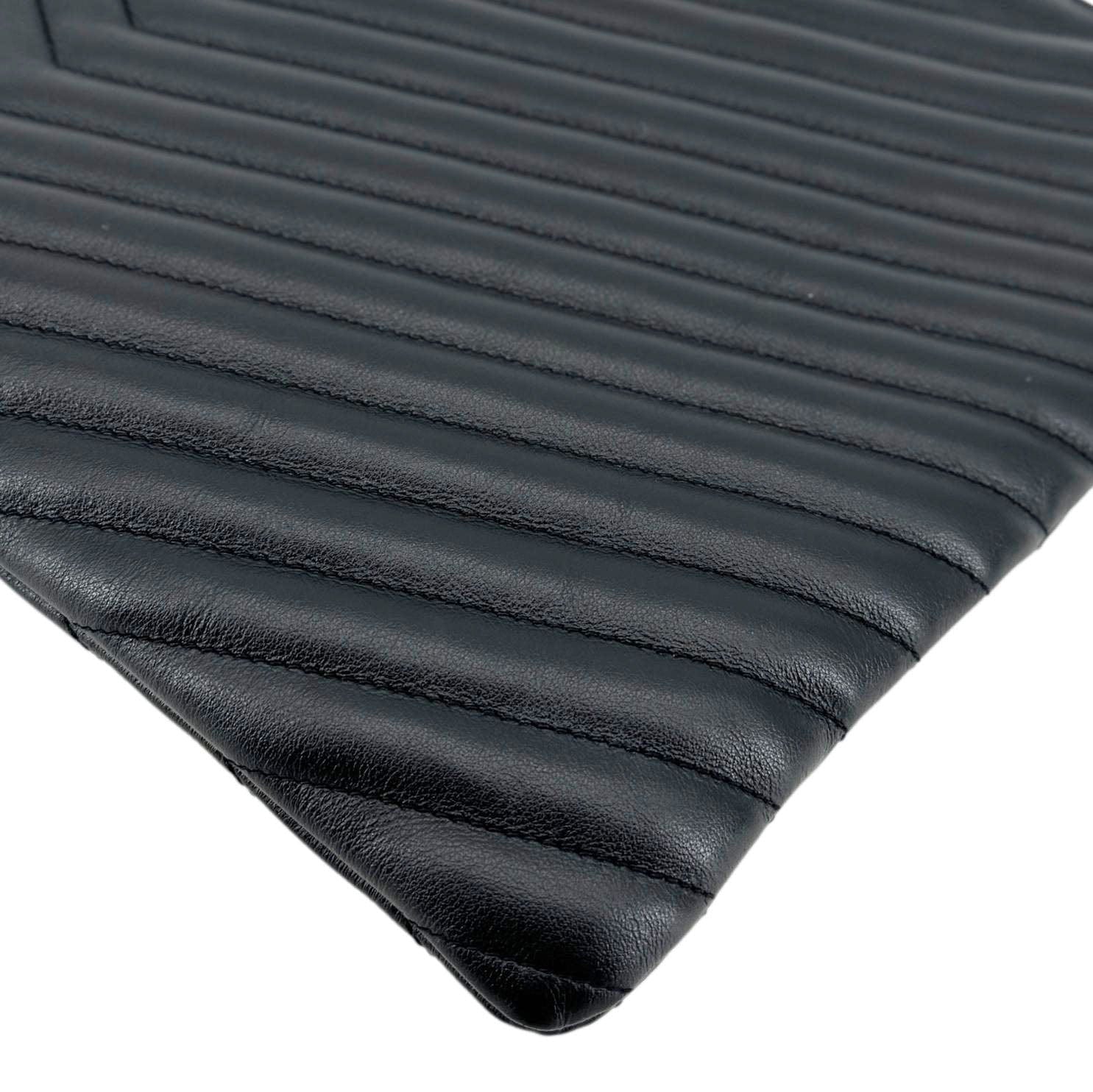 YVES SAINT LAURENT Chevron Leather Document Holder Black - Image 8