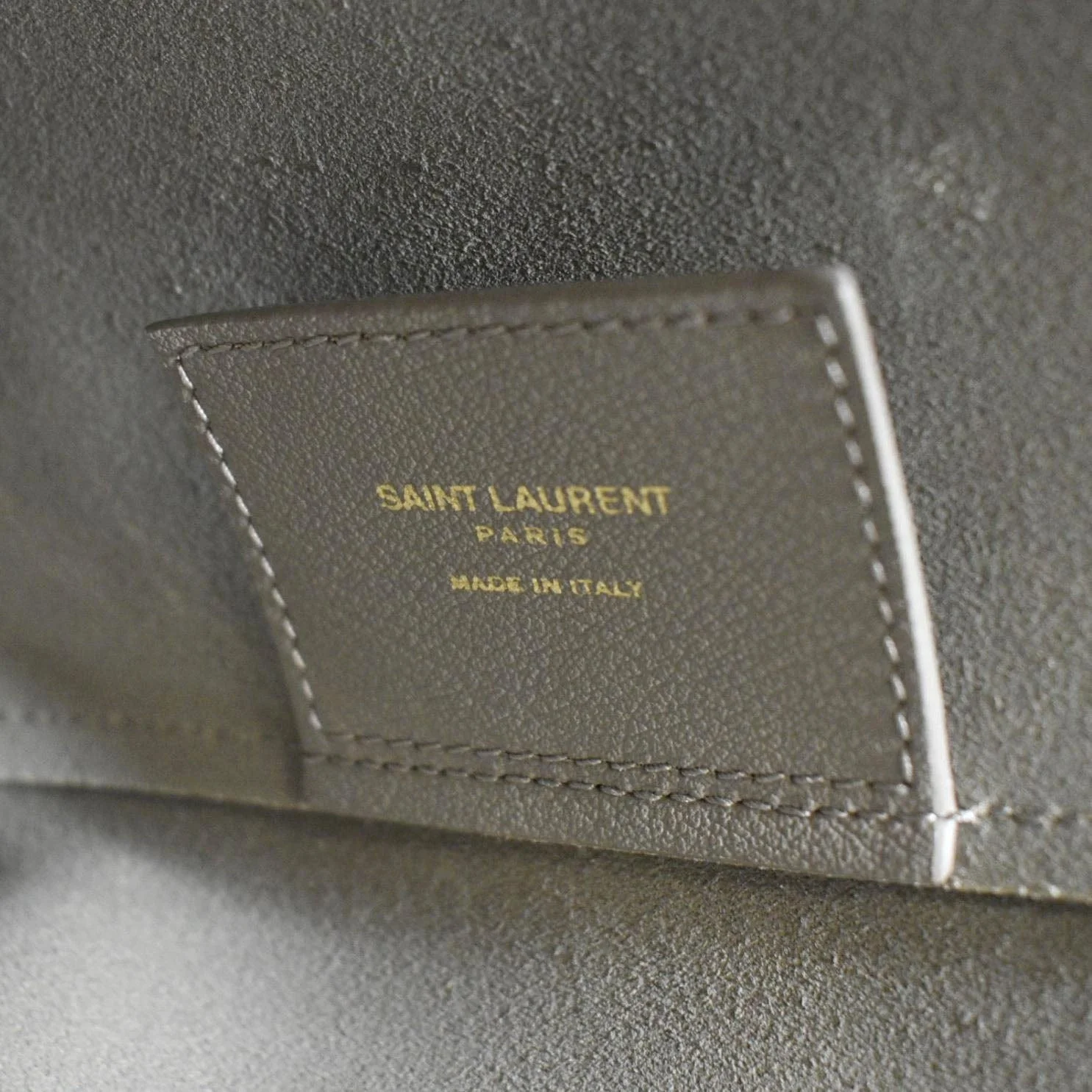 YVES SAINT LAURENT East/West Leather Shopping Tote Bag Beige - Image 14