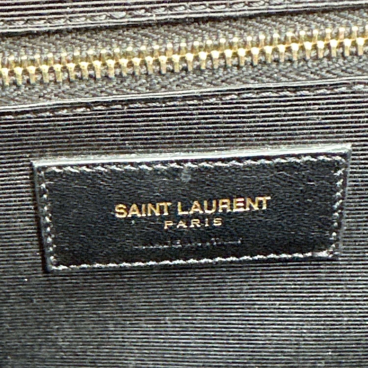 YVES SAINT LAURENT Envelope Flap Large Grain De Poudre Crossbody Bag Red - Image 11