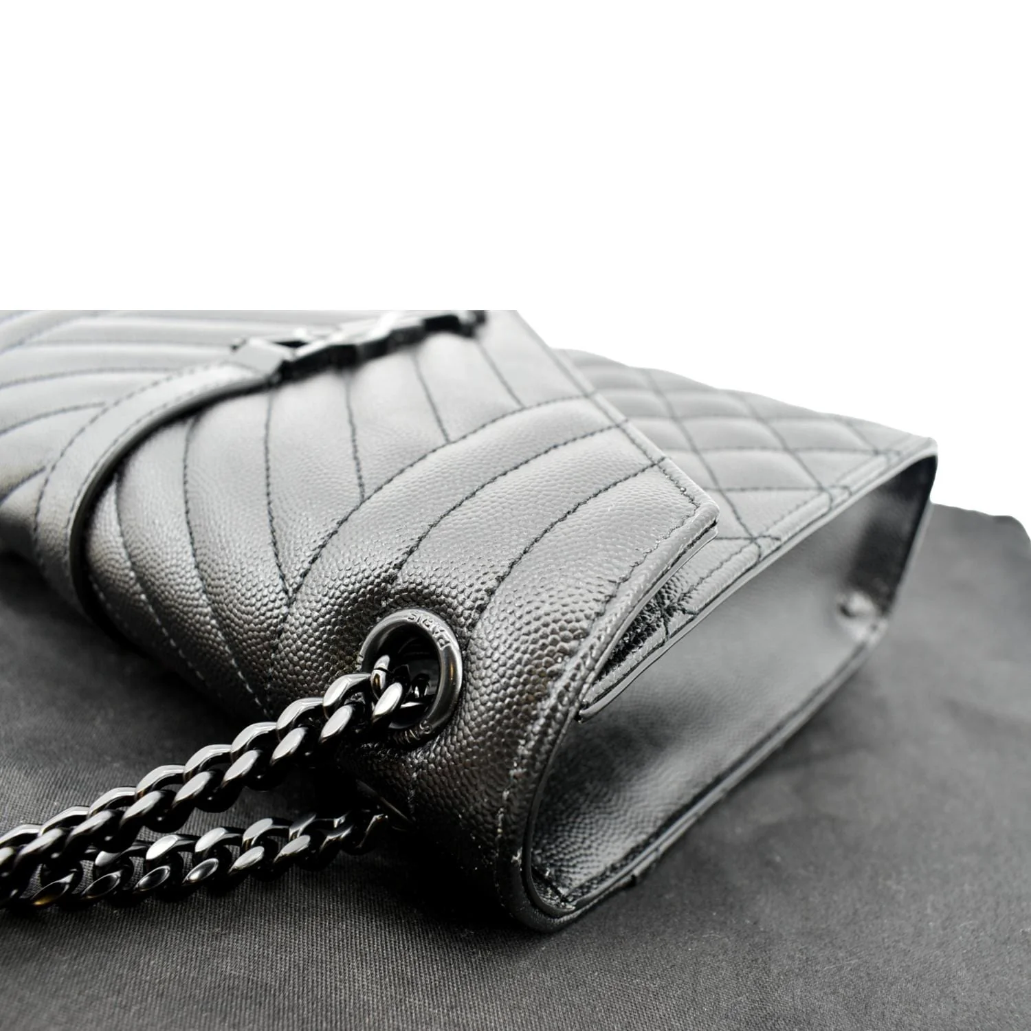 YVES SAINT LAURENT Medium Envelope Leather Chain Shoulder Bag Black - Image 5