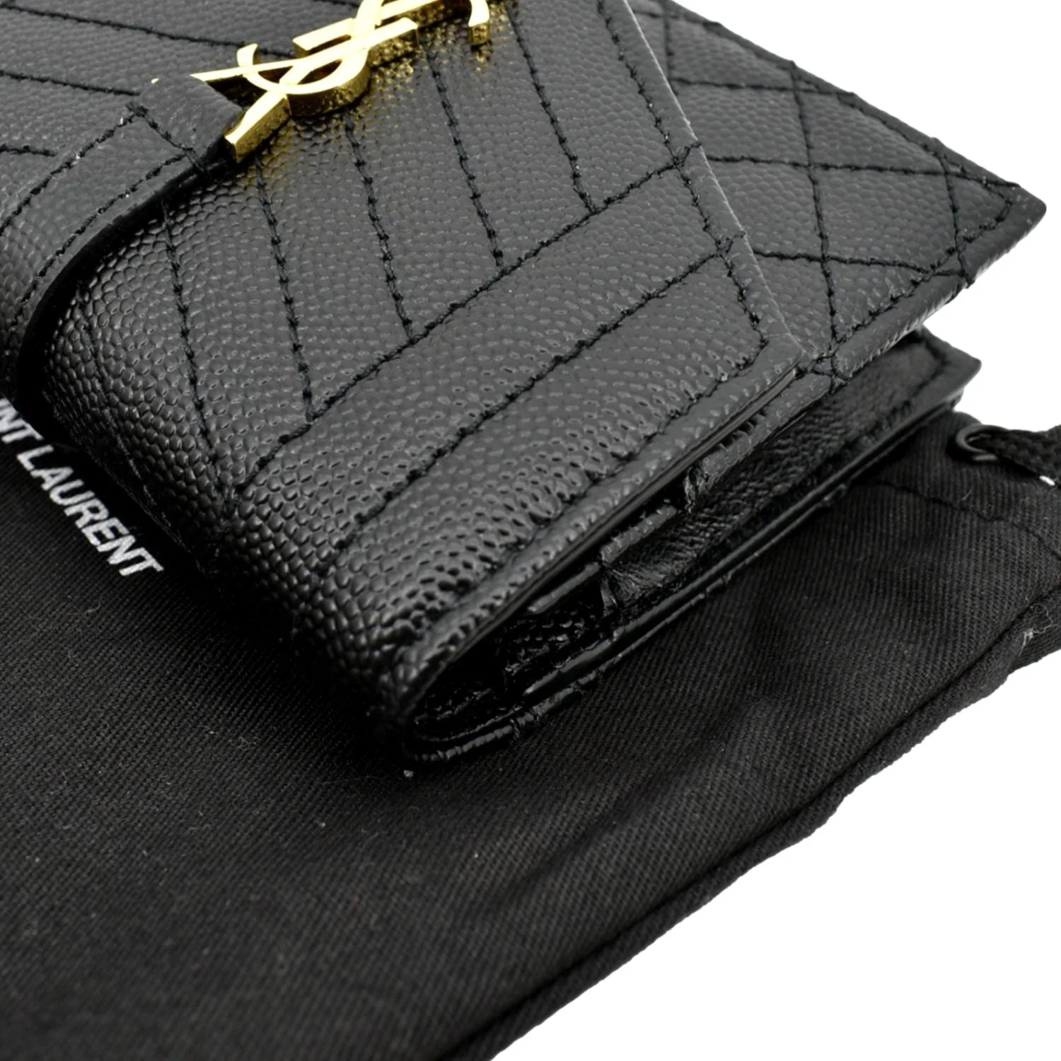 YVES SAINT LAURENT Gaby Small Envelope Quilted Leather Wallet Black - Image 4