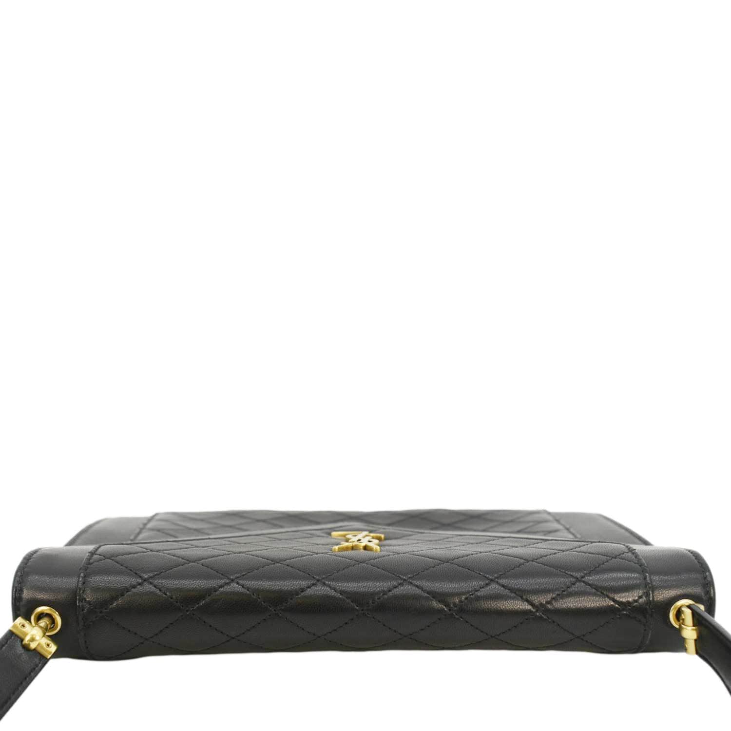 YVES SAINT LAURENT Gaby Small Envelope Quilted Leather Wallet Black - Image 4