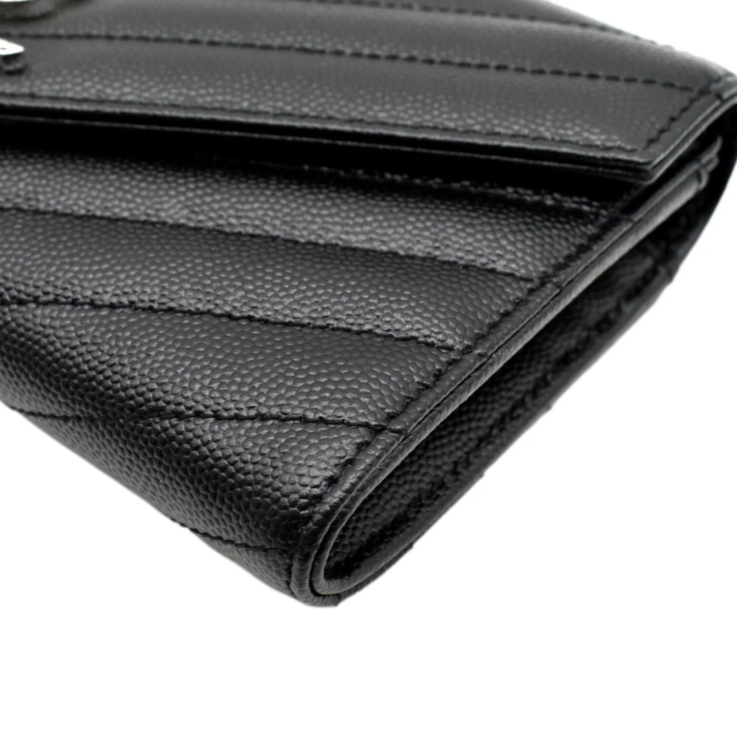 YVES SAINT LAURENT Monogram Grain De Poudre Leather Wallet Black - Image 7