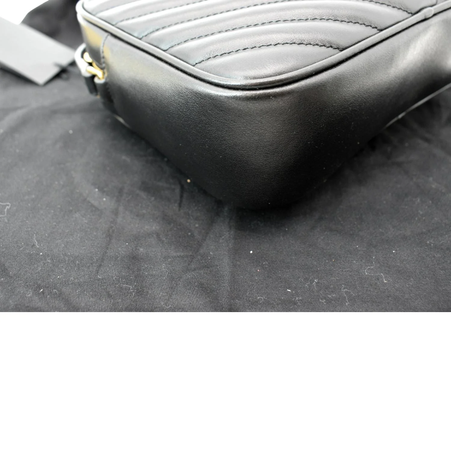 YVES SAINT LAURENT Lou Chevron Leather Camera Crossbody Bag Black - Image 9