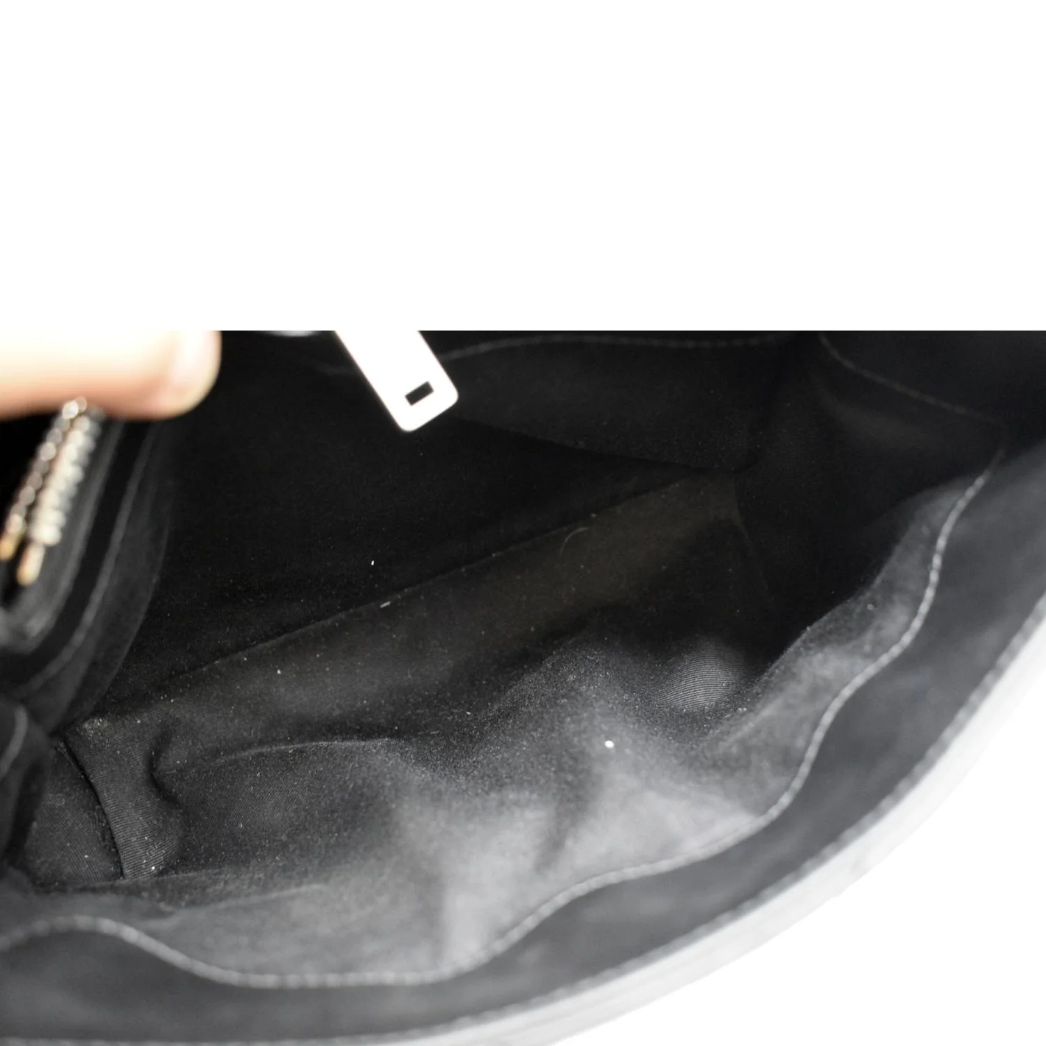 YVES SAINT LAURENT Loulou Small Matelasse Leather Chain Shoulder Bag Black - Image 11