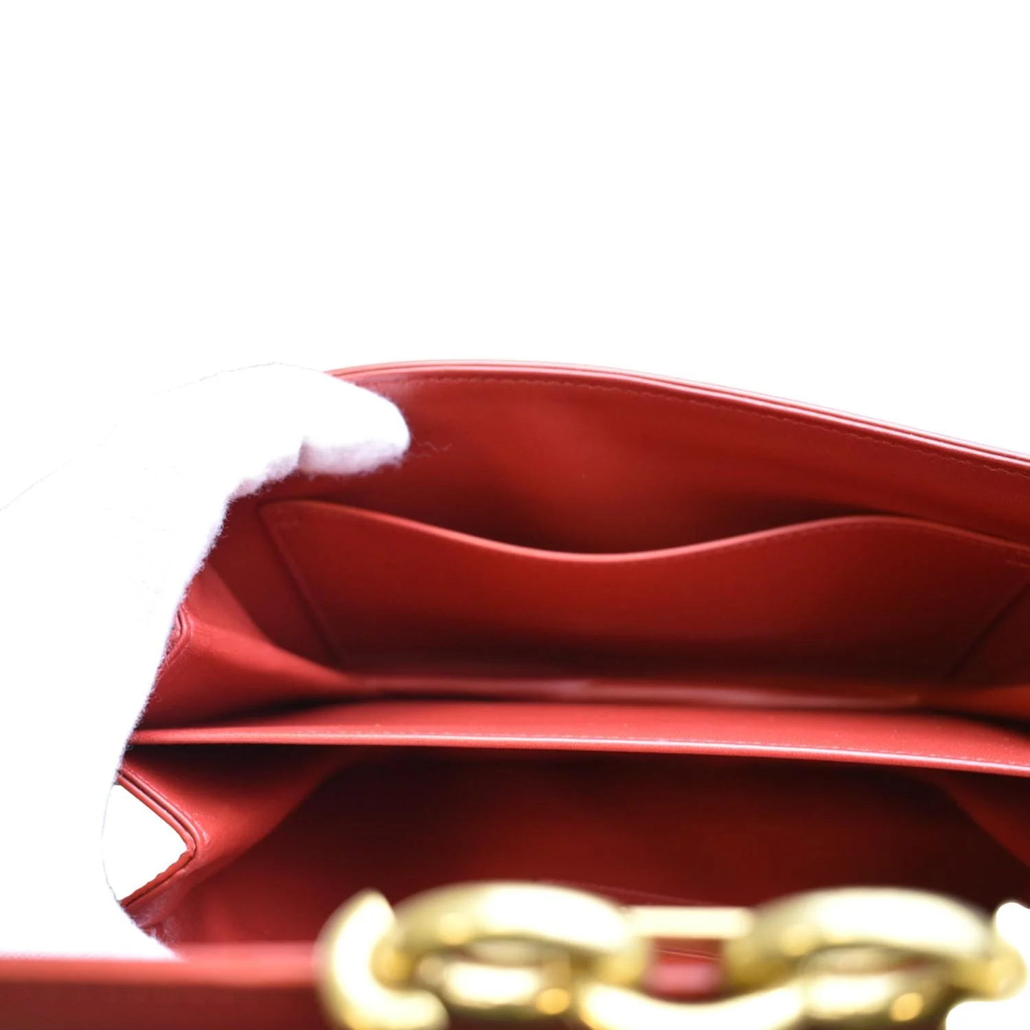 YVES SAINT LAURENT Le Maillon Smooth Leather Shoulder Bag Red - Image 10