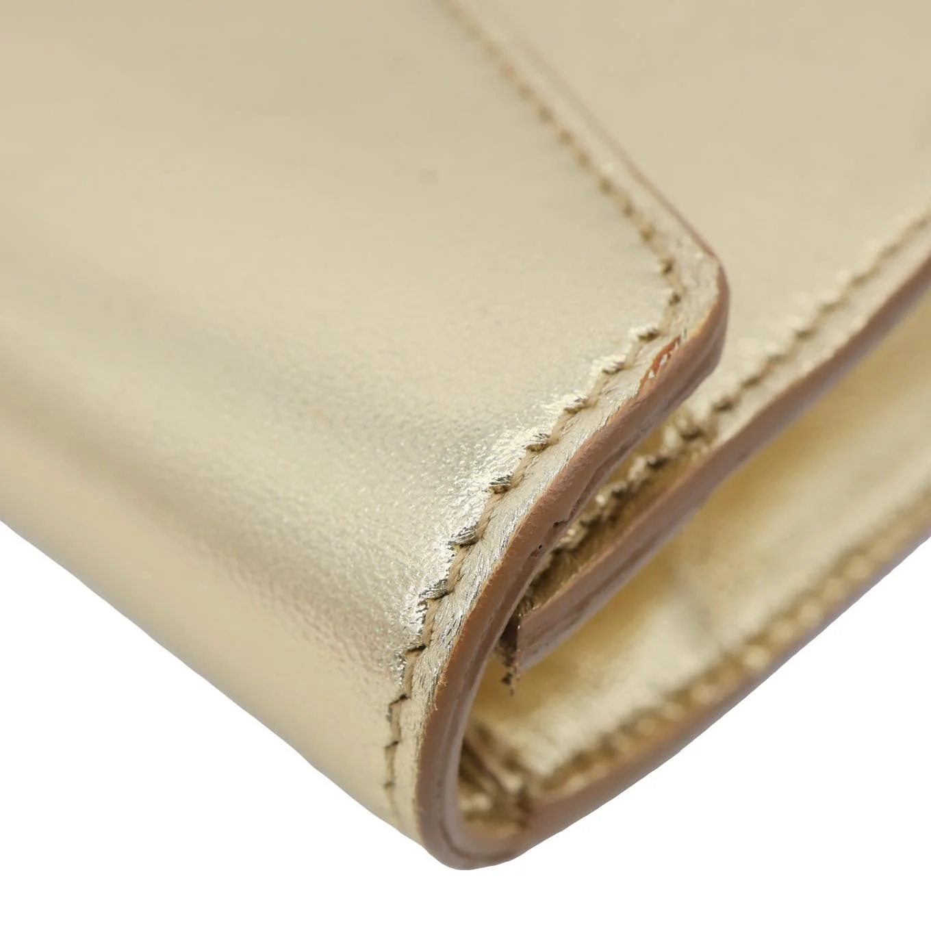 YVES SAINT LAURENT Y-Mail Metallic Calfskin Leather Clutch Gold - Image 7