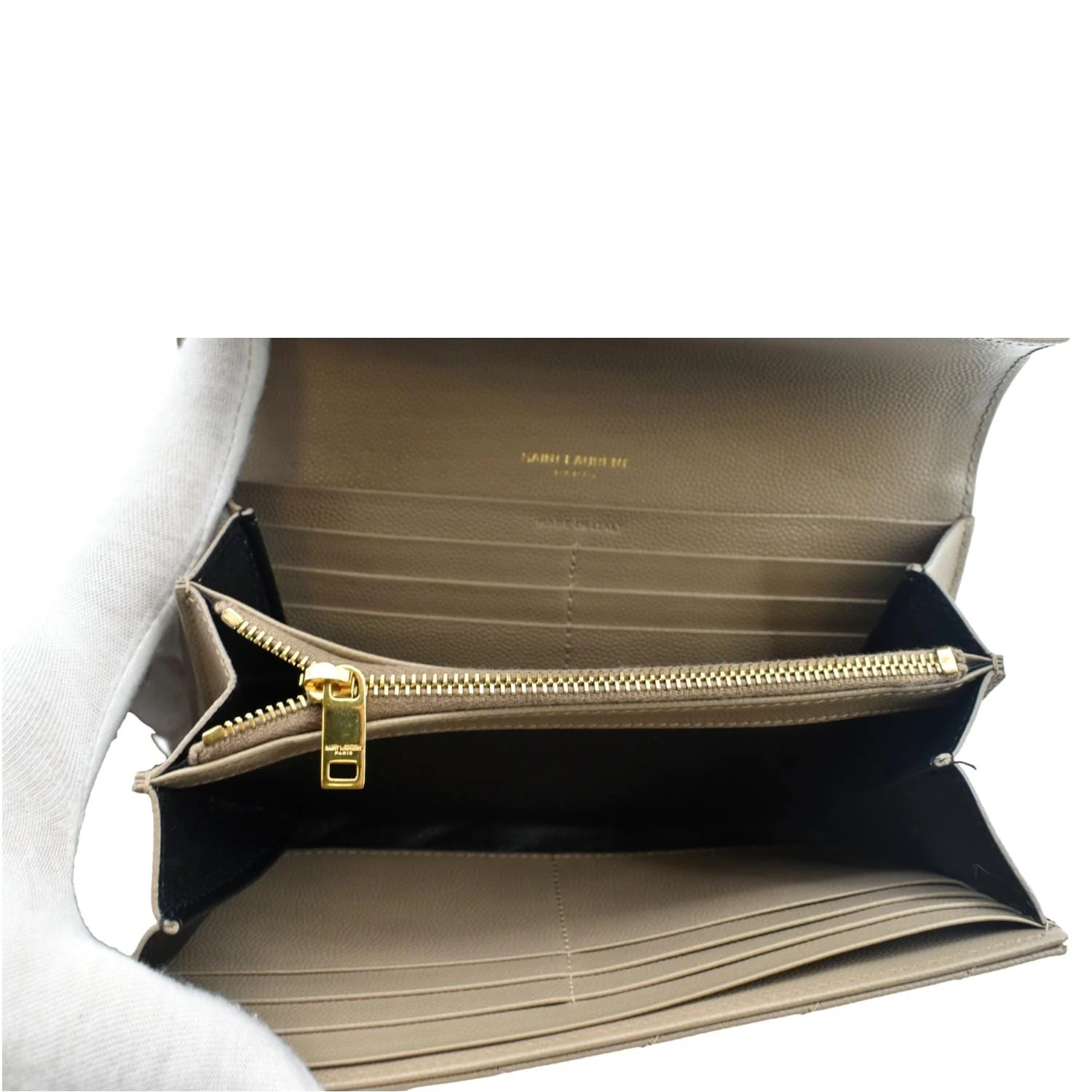 YVES SAINT LAURENT Monogram Grain De Poudre Wallet Beige - Image 9
