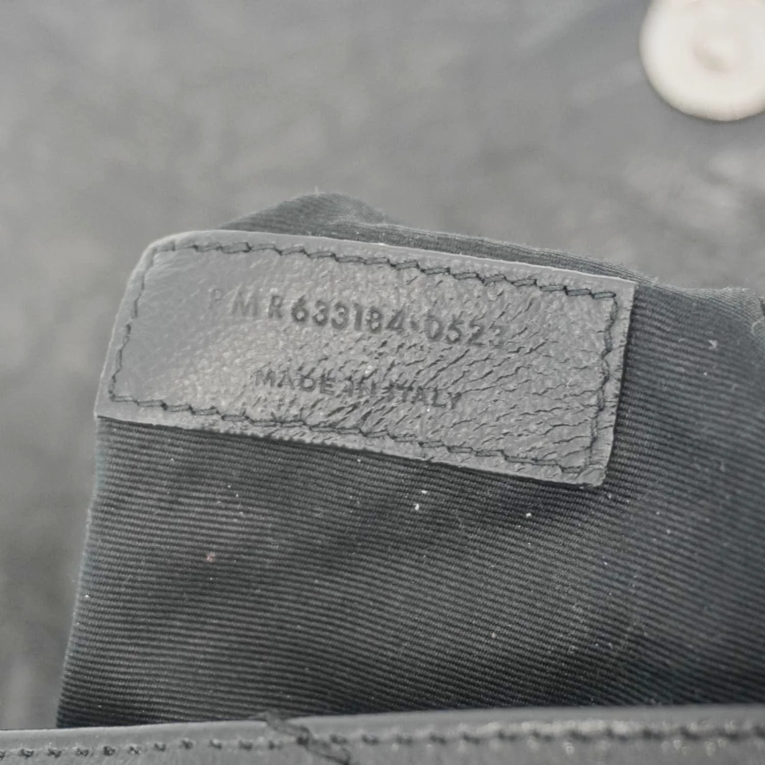 YVES SAINT LAURENT Niki Baby Crinkle Leather Shoulder Bag Black - Image 13