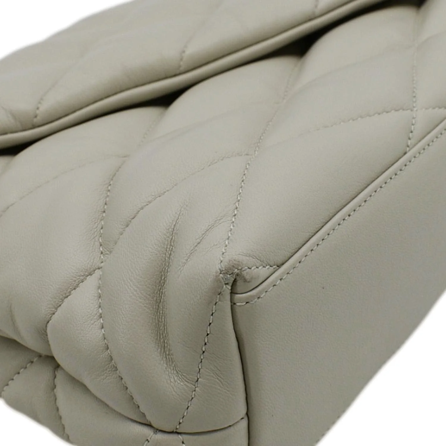 YVES SAINT LAURENT Sade Puffer Quilted Leather Envelope Clutch Off White - Image 9