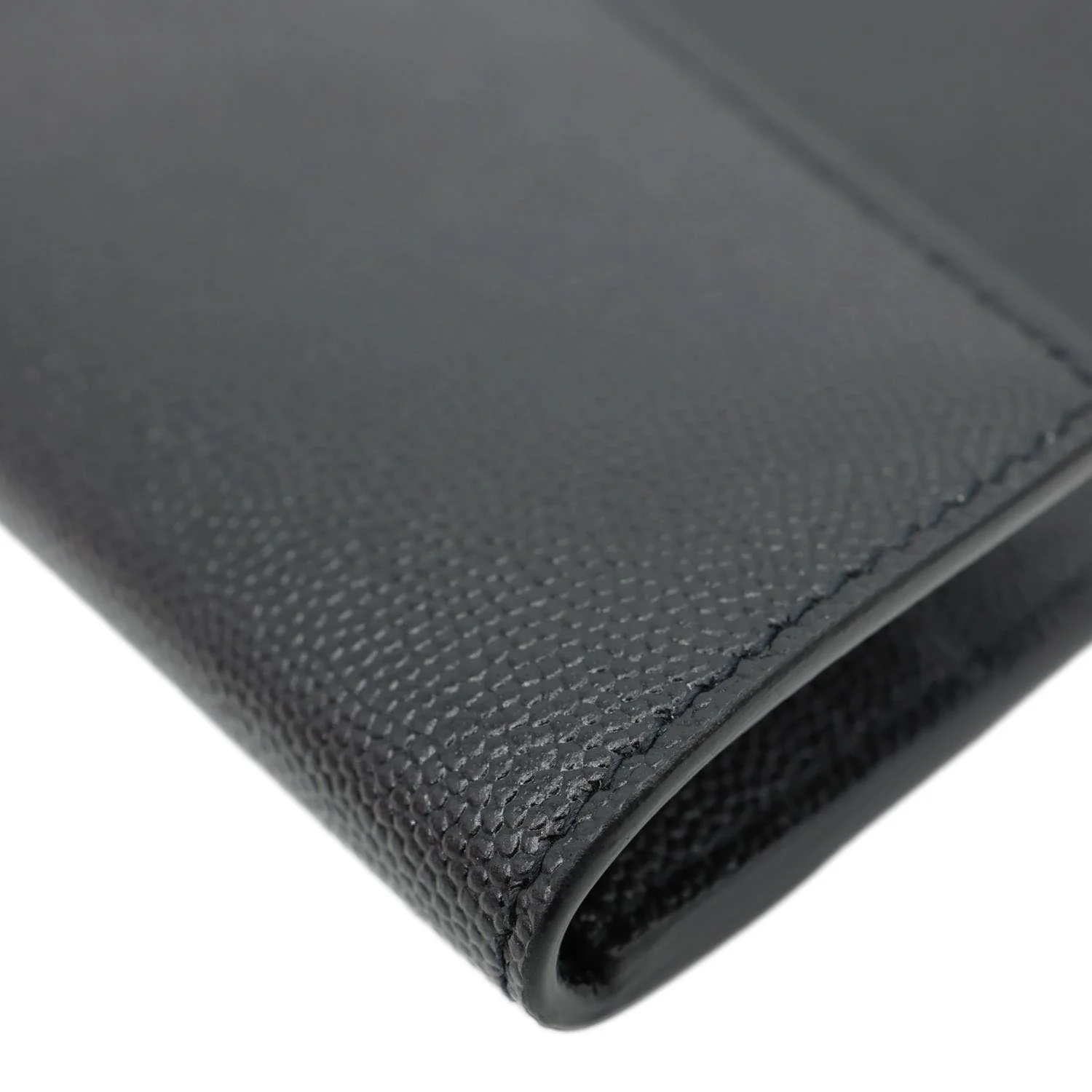 YVES SAINT LAURENT Uptown Envelope Grain De Poudre Leather Clutch Black - Image 6