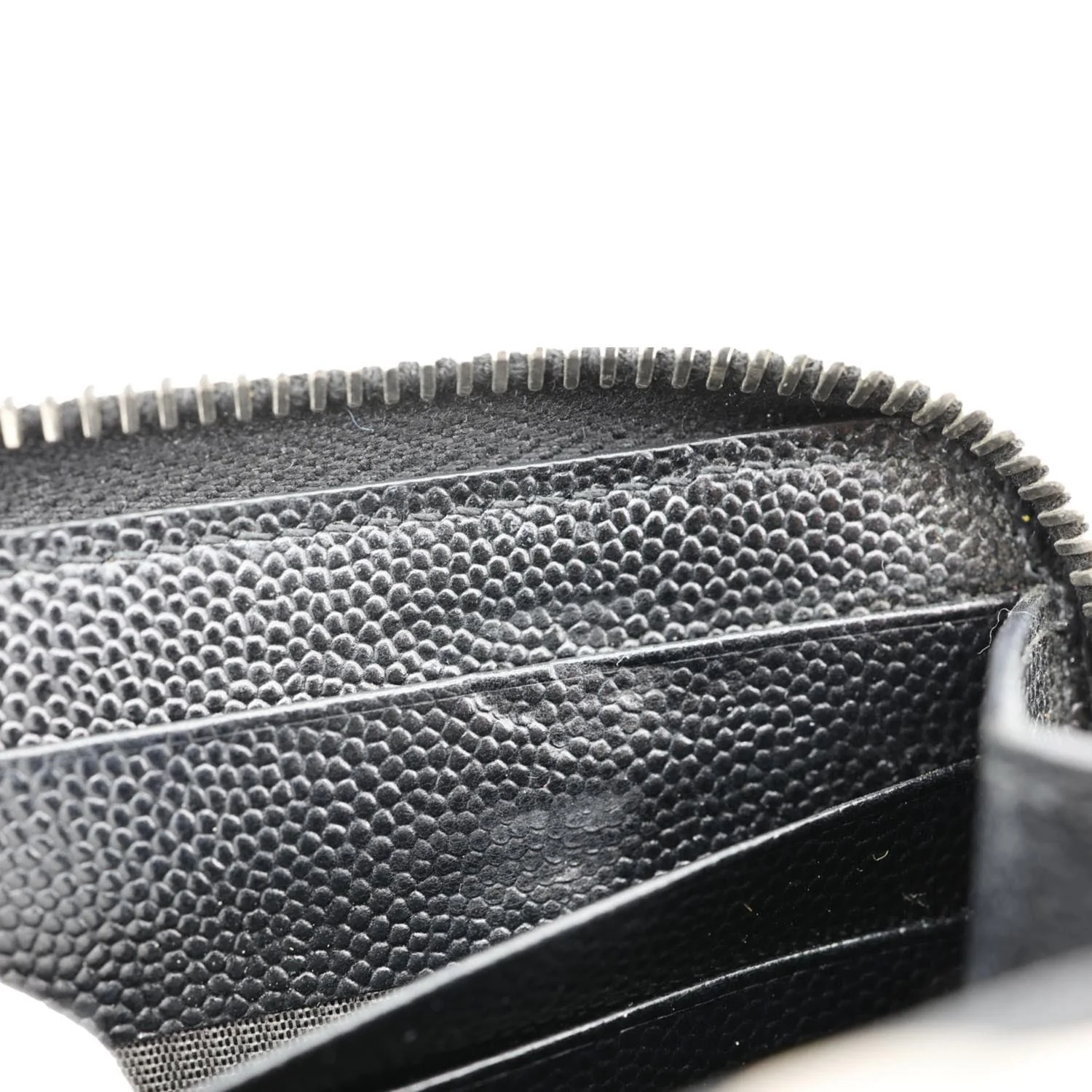 YVES SAINT LAURENT Cassandre Leather Zippy Wallet Black - Image 11